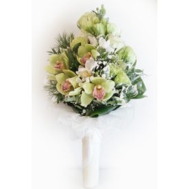 Elegáns zöld-fehér menyasszonyi csokor
